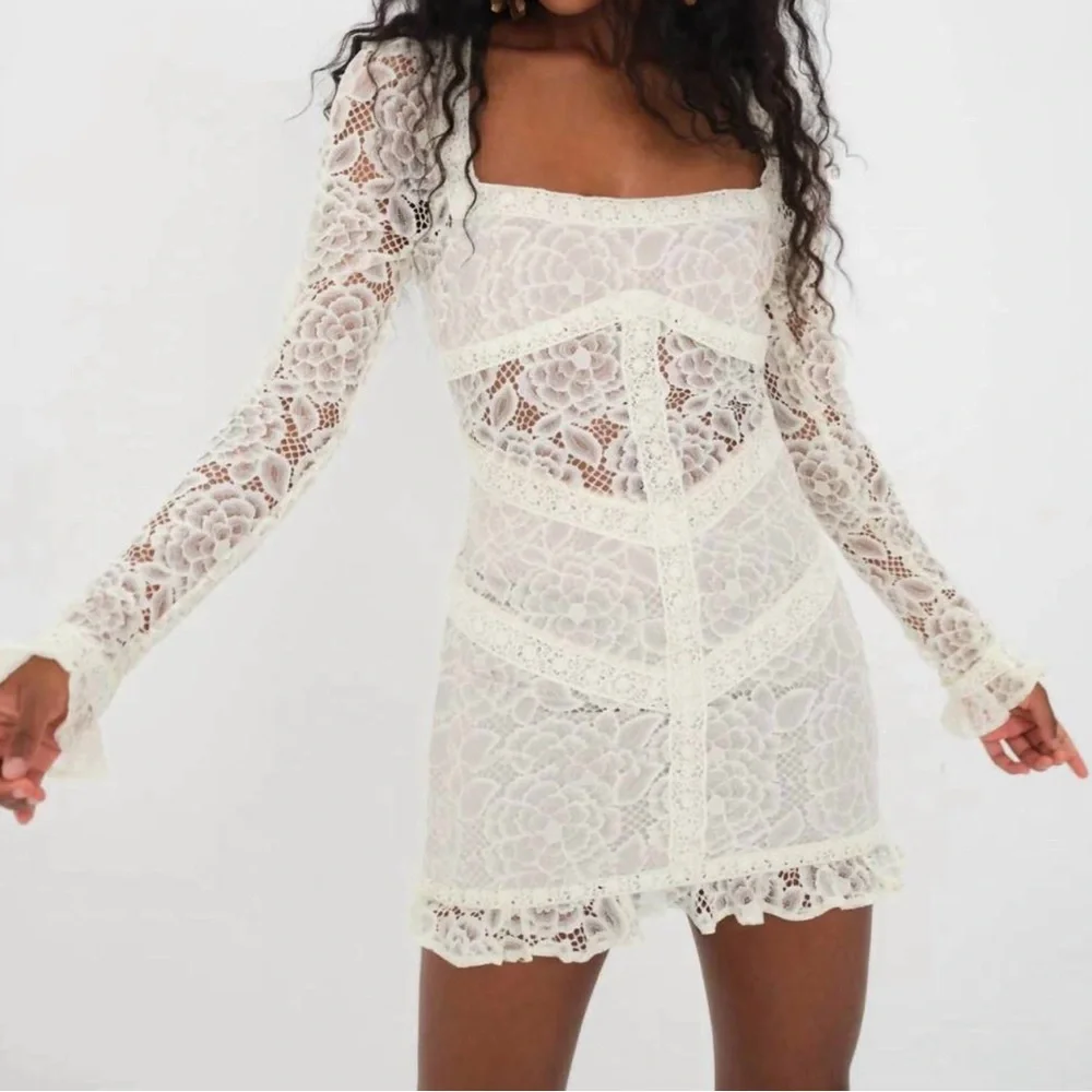 NEW FOR LOVE & LEMONS cleo mini dress in ivory - Picture 1 of 6